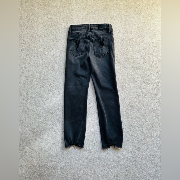 Kendall + Kylie Jeans - Picture 2 of 3